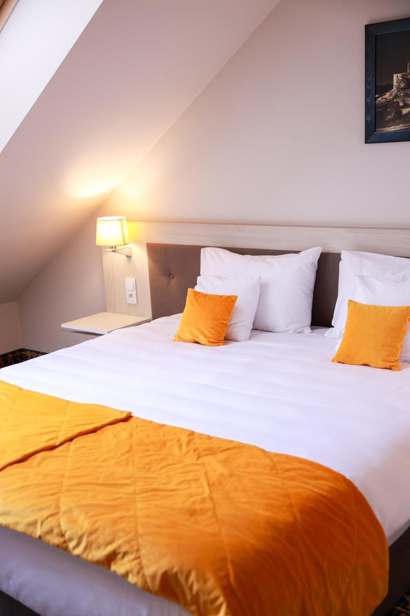 Economy Single Room