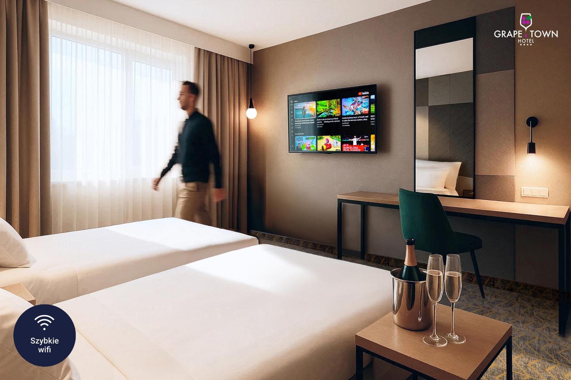 Premium Twin Room