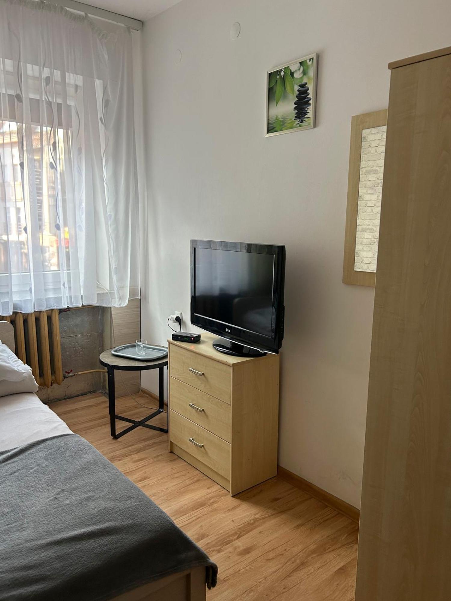 Economy Single Room