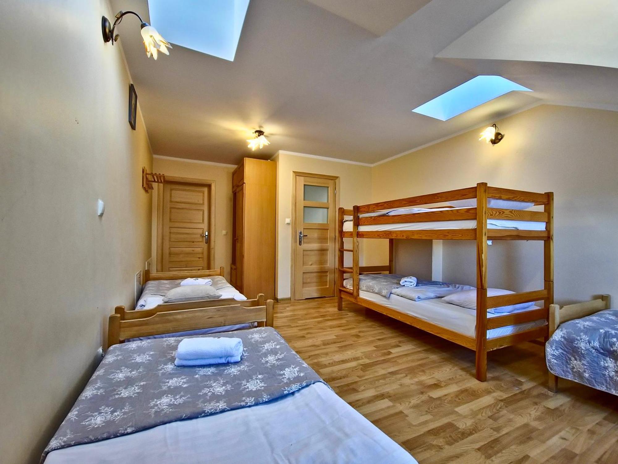 Quadruple Room Private Bathroom