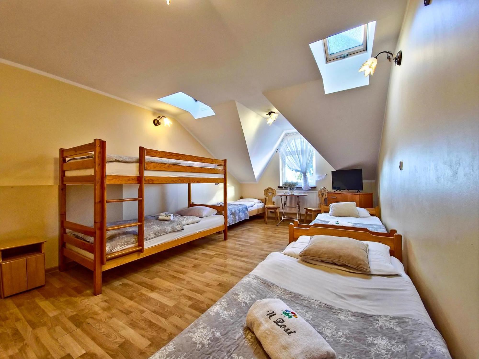 Quadruple Room Private Bathroom