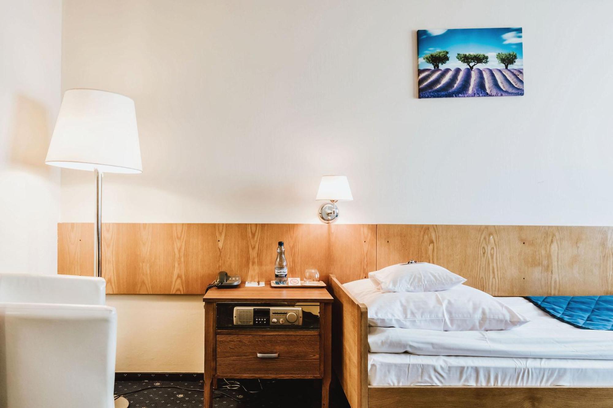 Economy Single Room