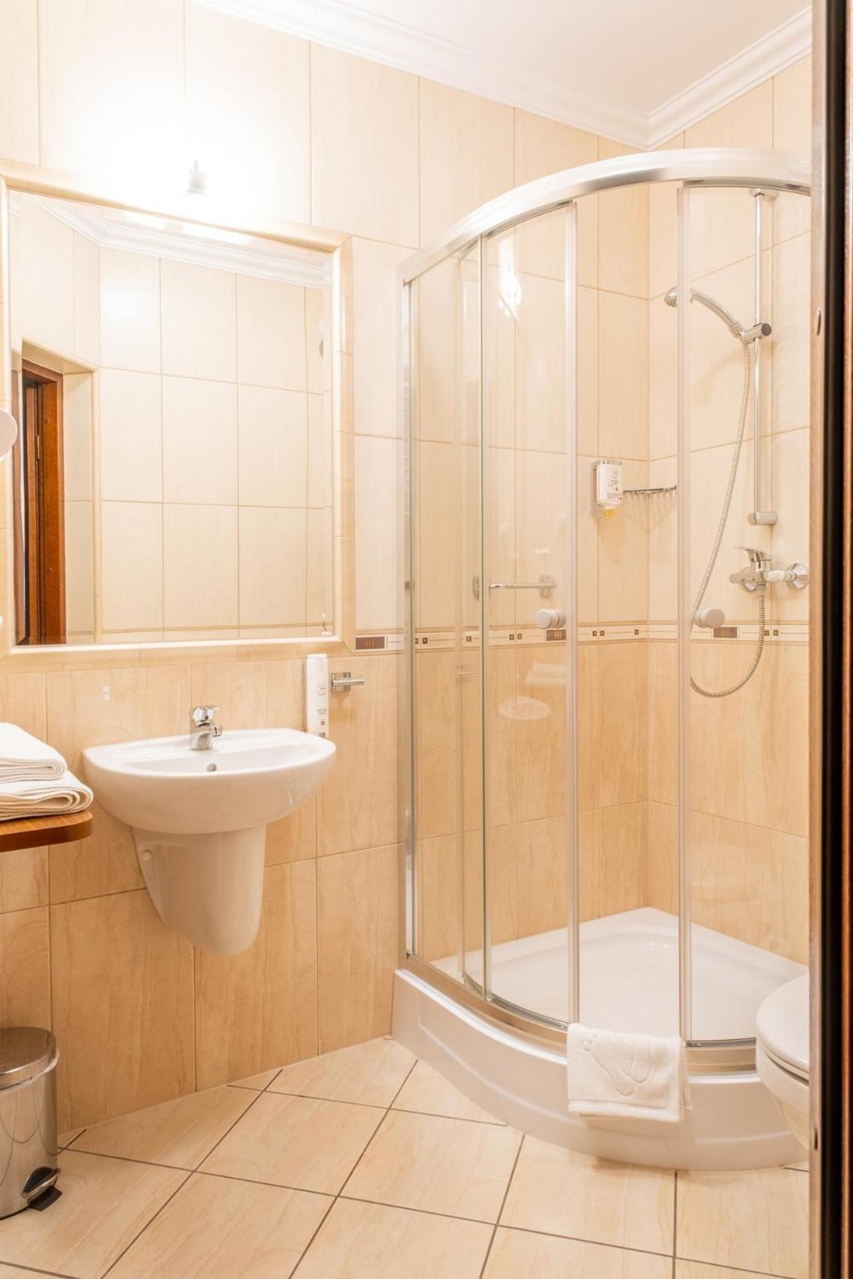 Large Single Room