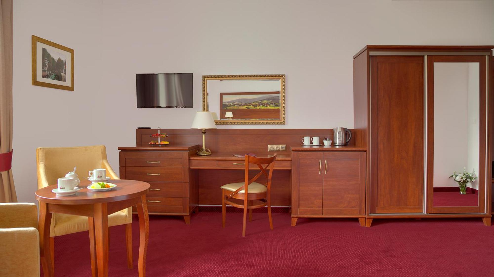 Large Double Room