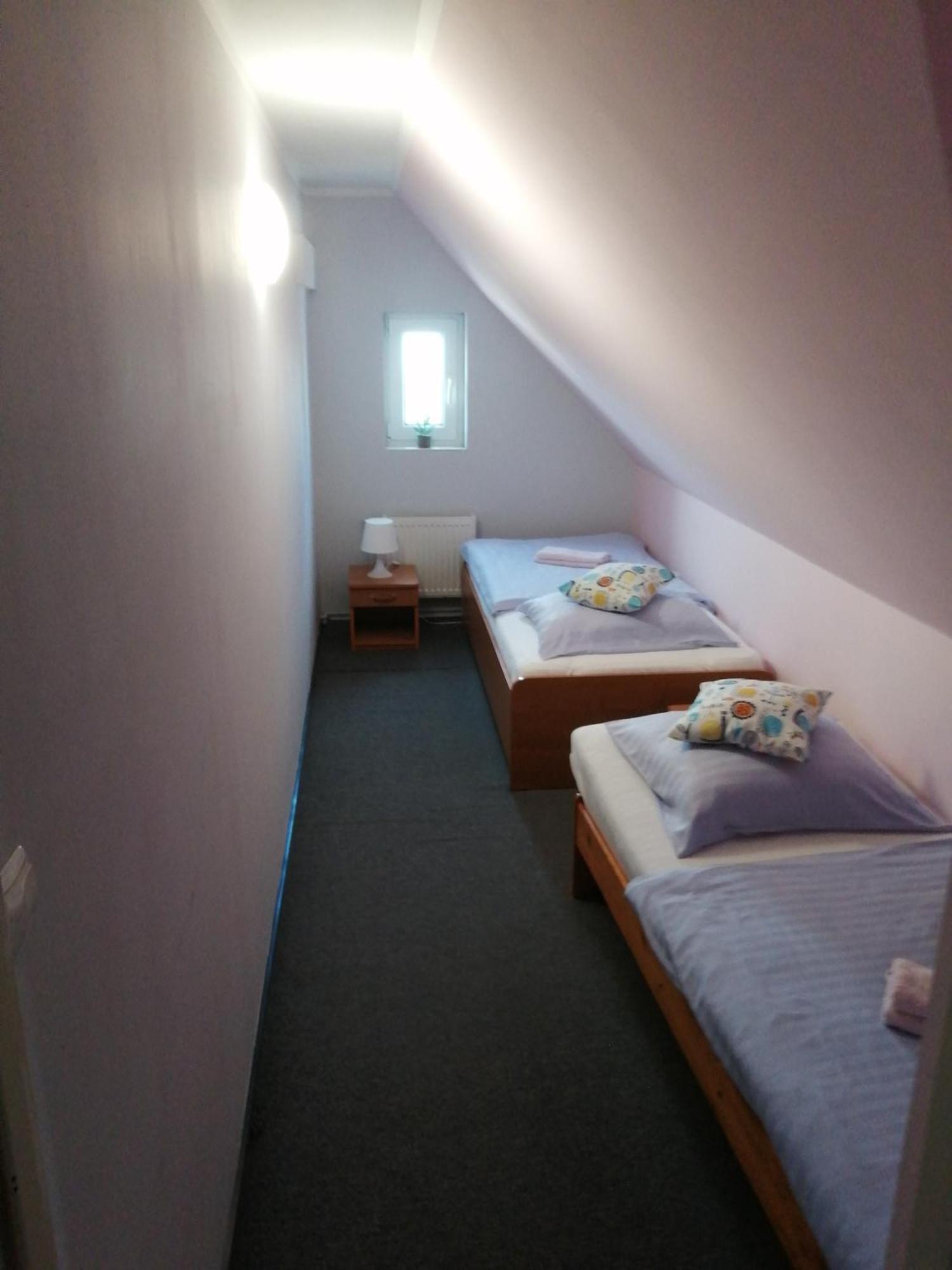 Economy Quadruple Room