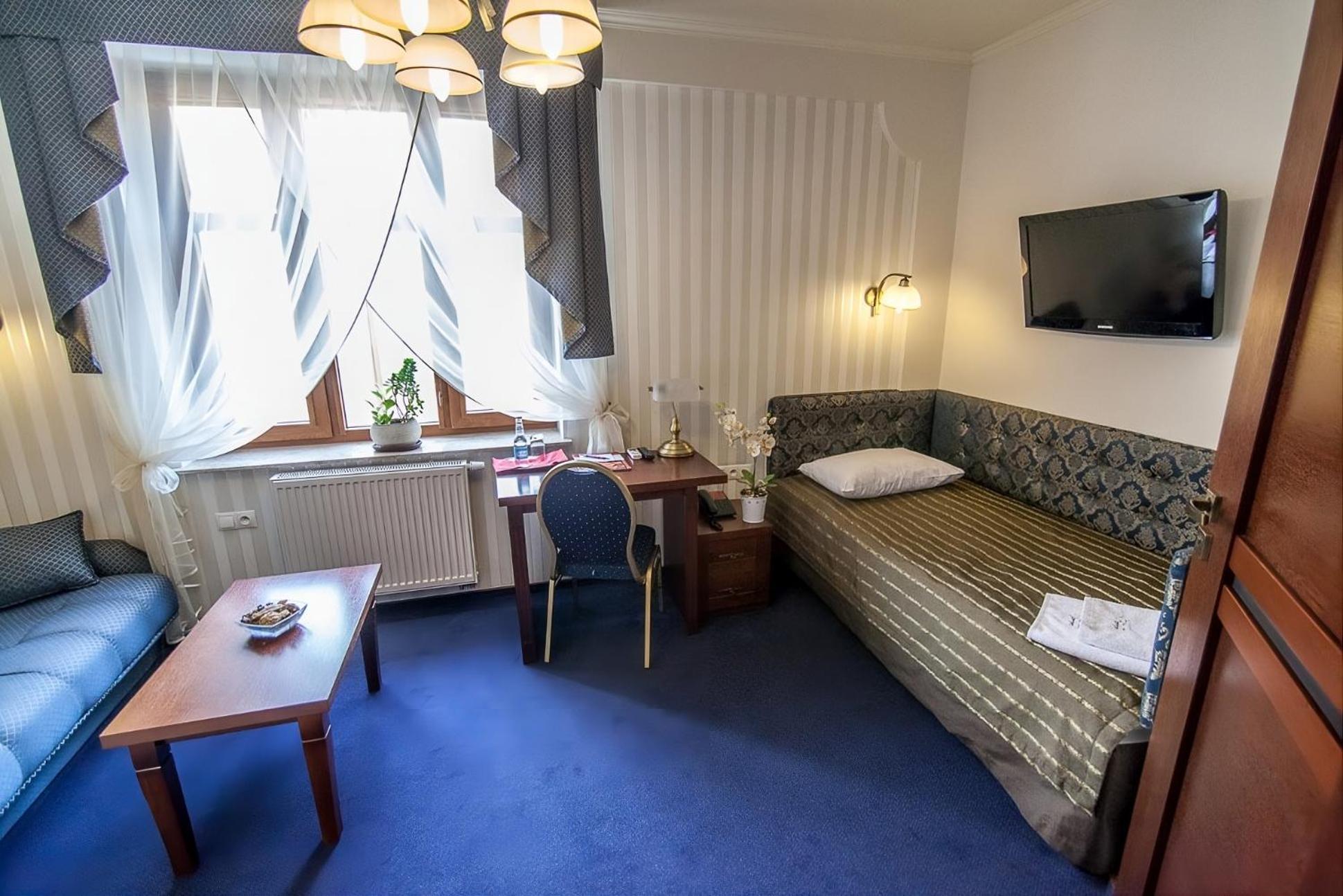 Deluxe Single Room