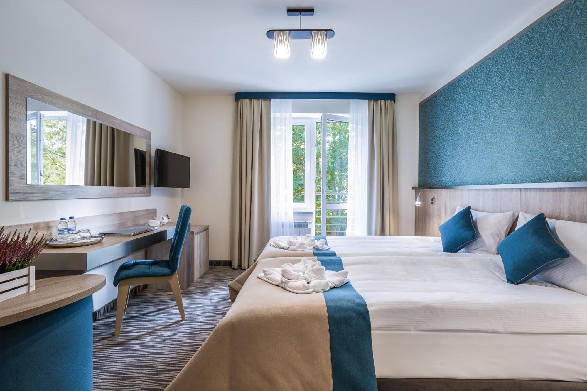 Standard Double or Twin Room Balcony