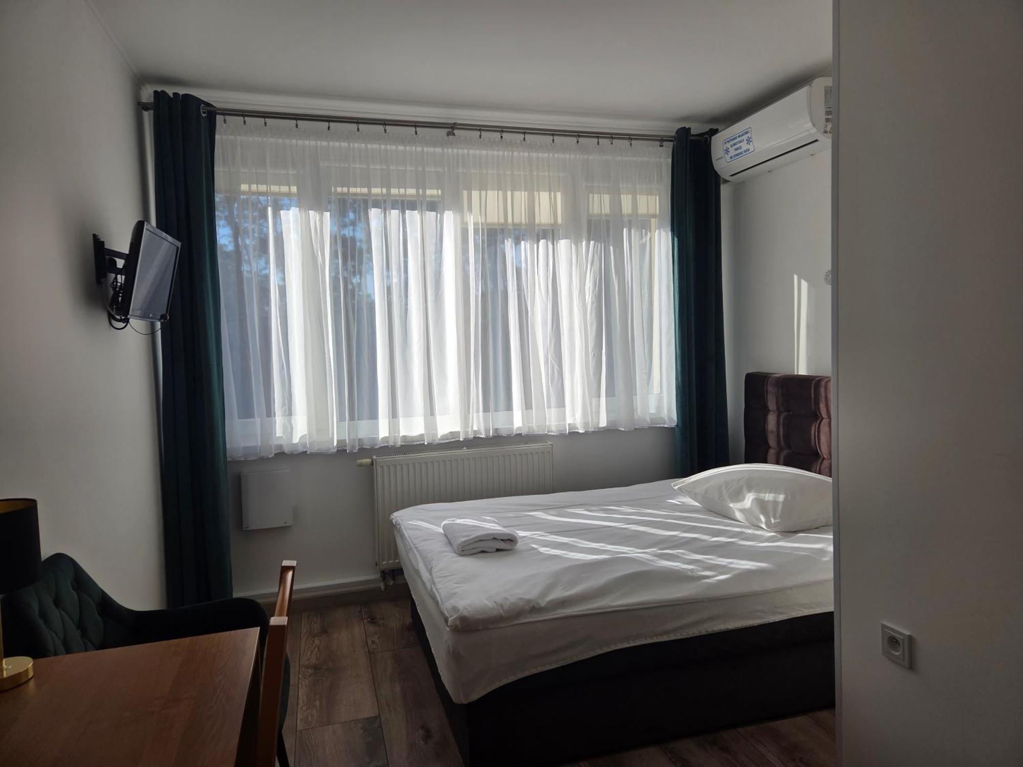 Large Single Room