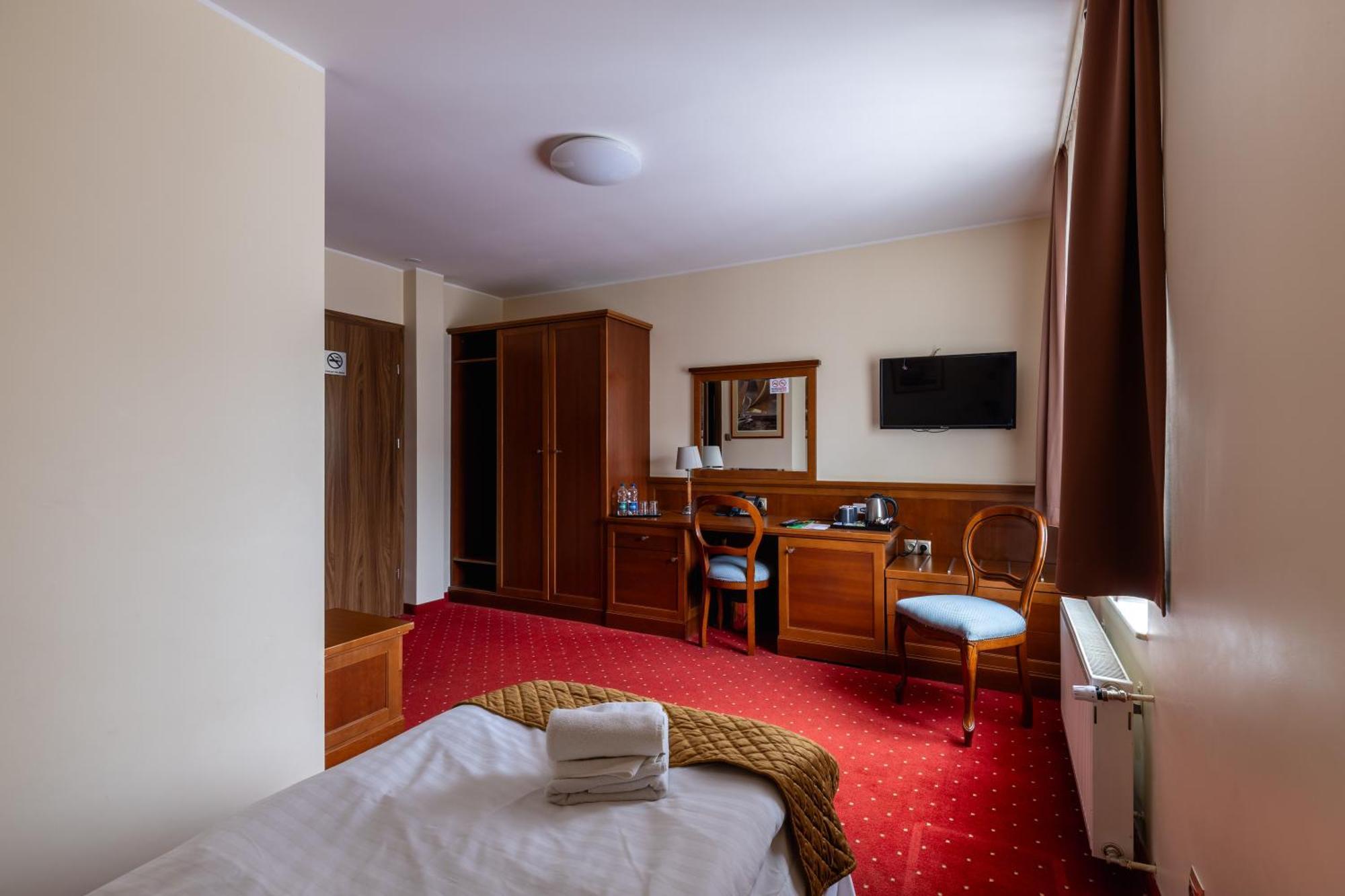 Single Room