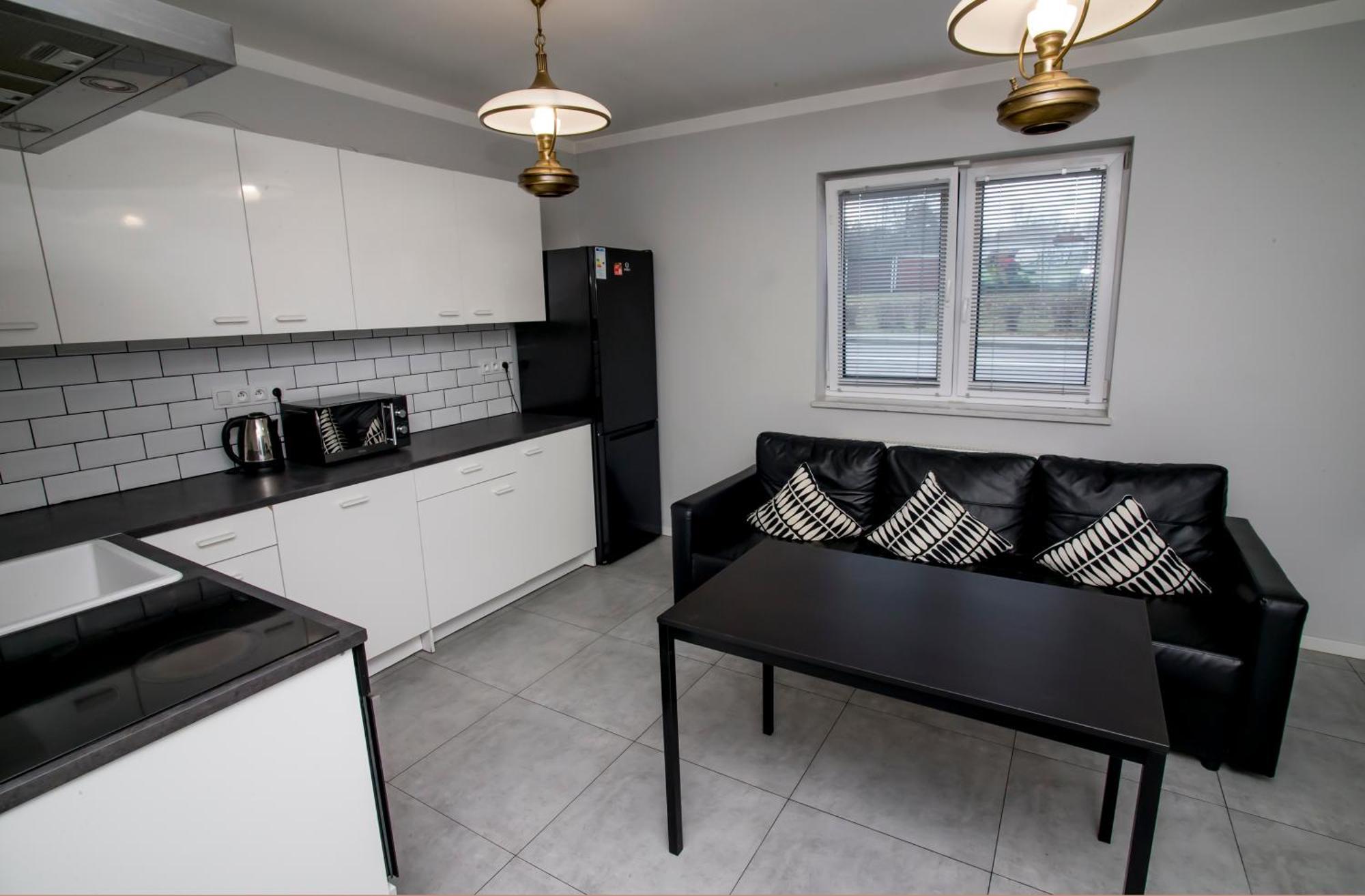 Deluxe King Suite