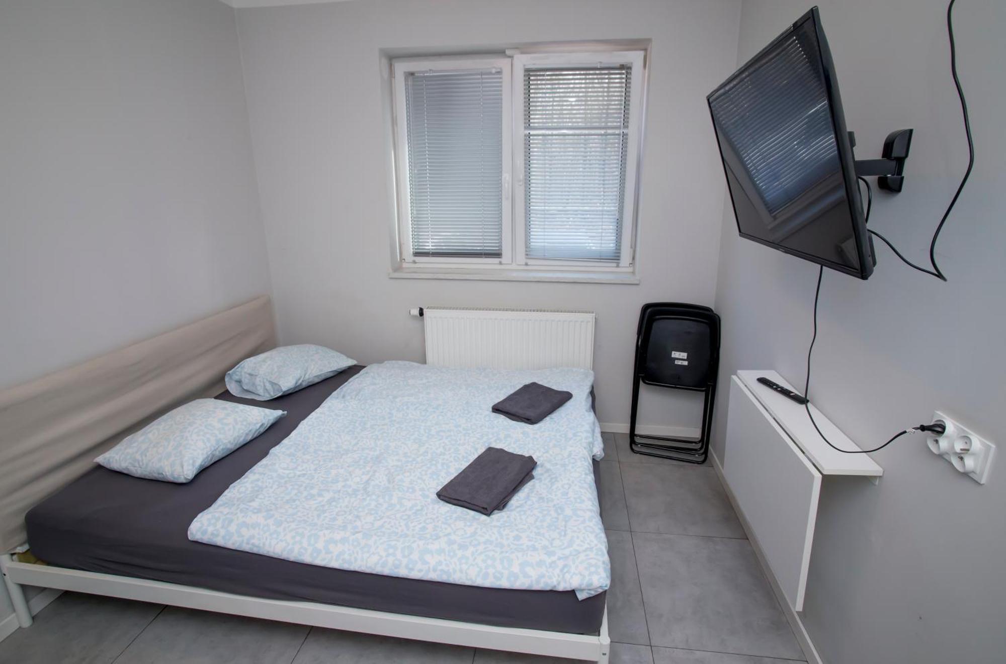 Double Room Private Bathroom