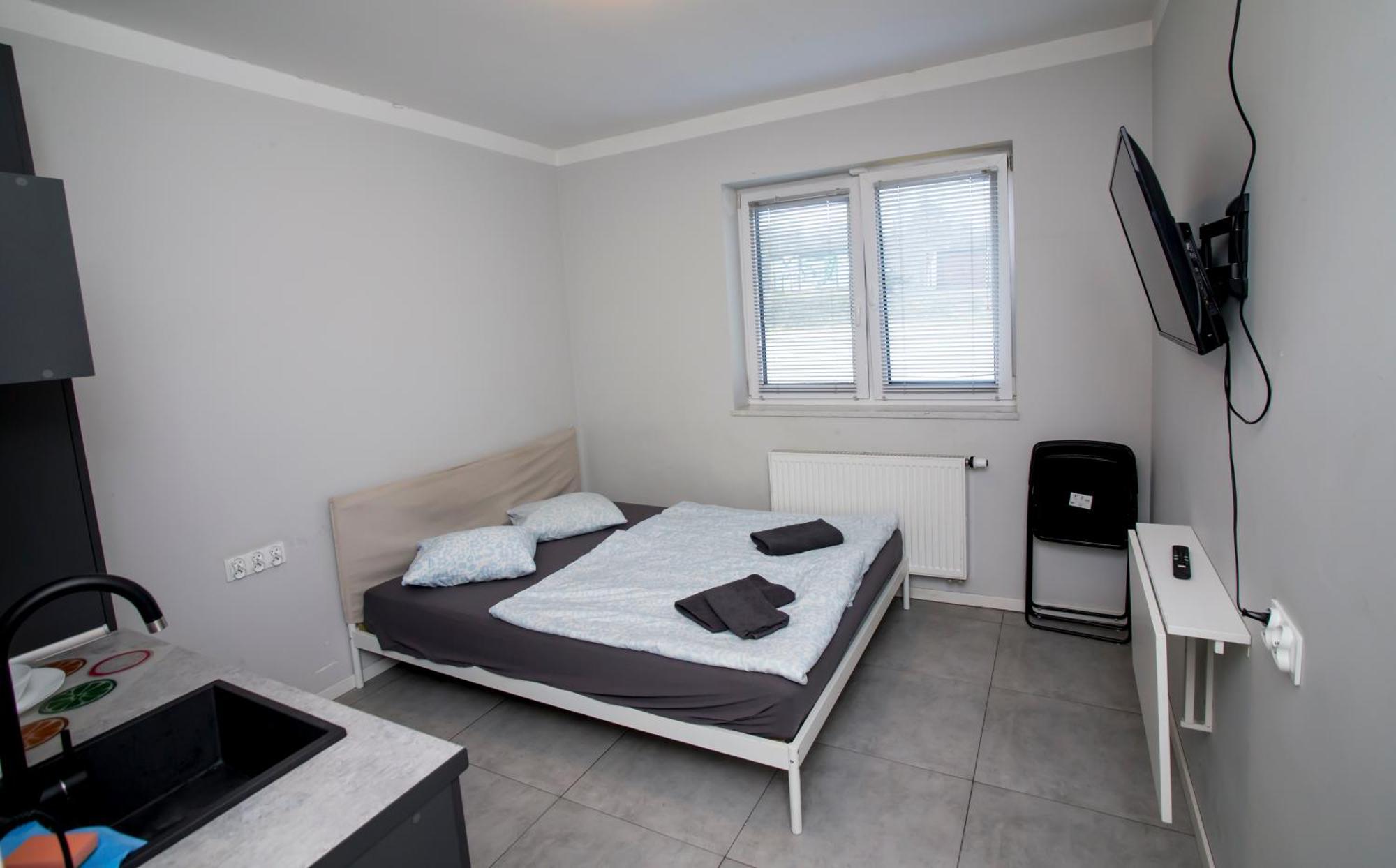 Double Room Private Bathroom