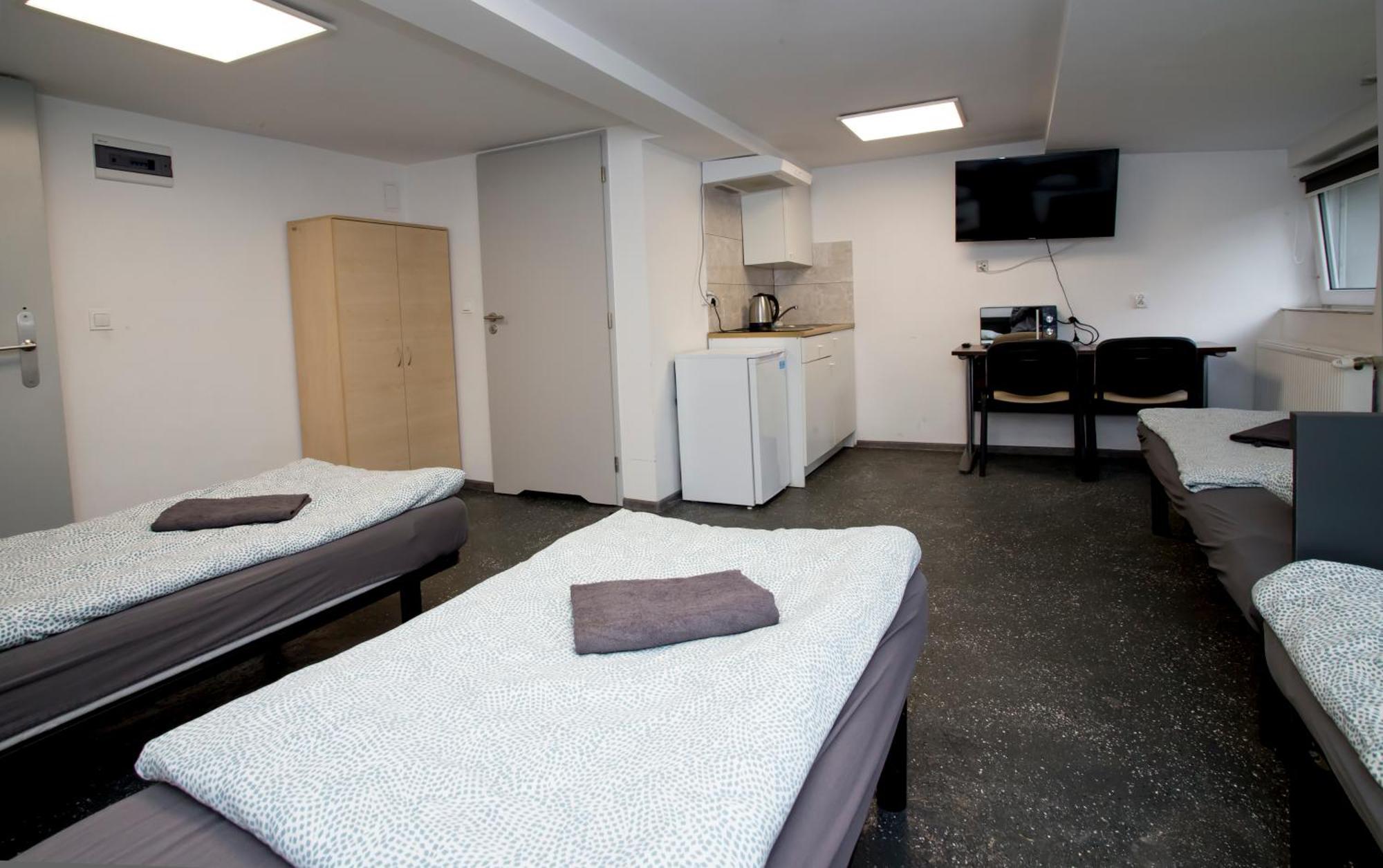 Quadruple Room Private Bathroom souterrain