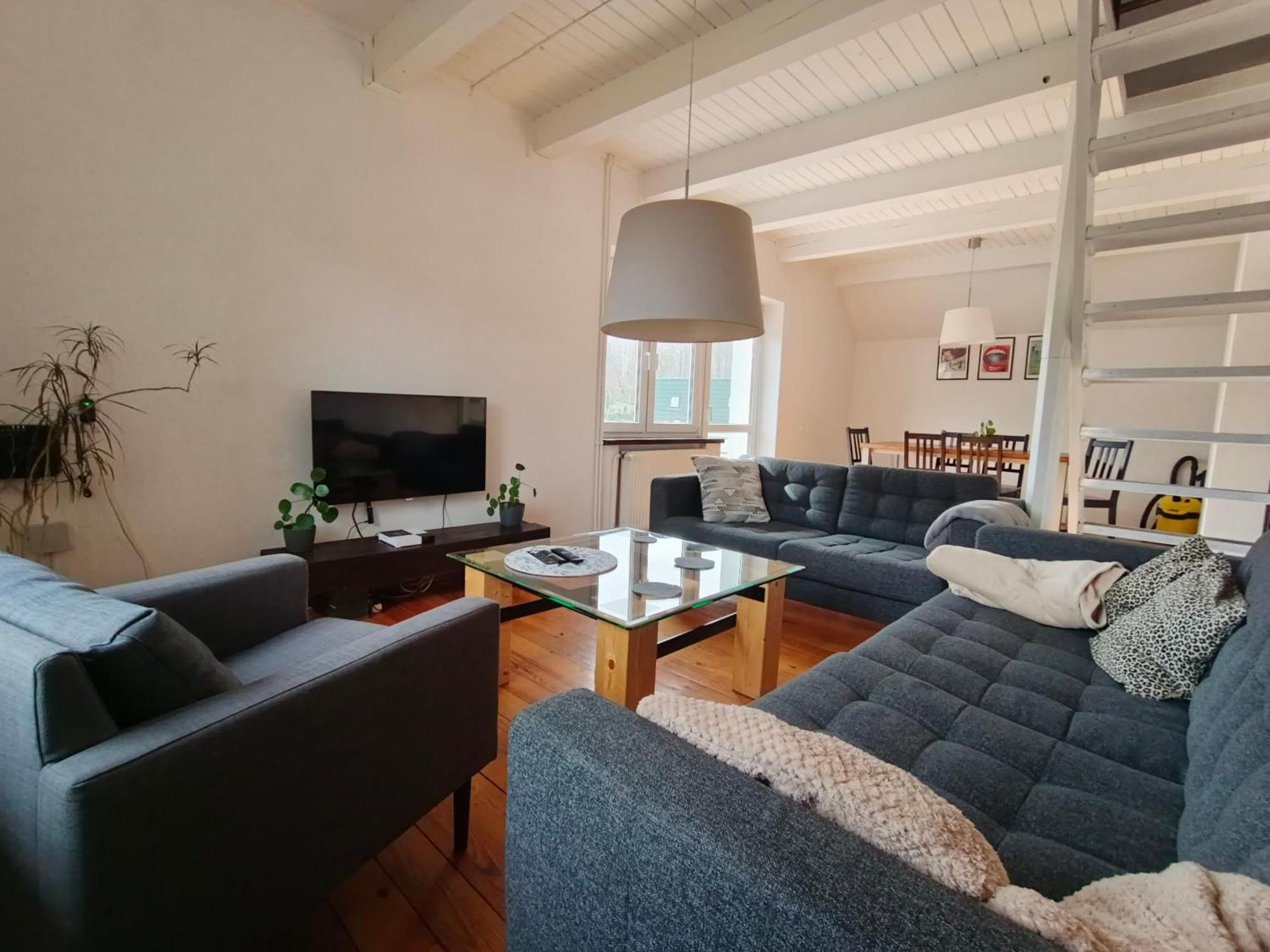 Apartment 3