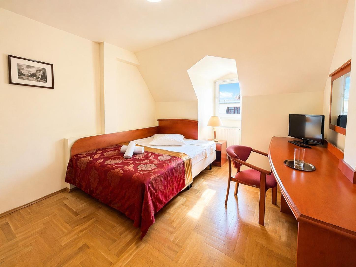 Premium Single Room