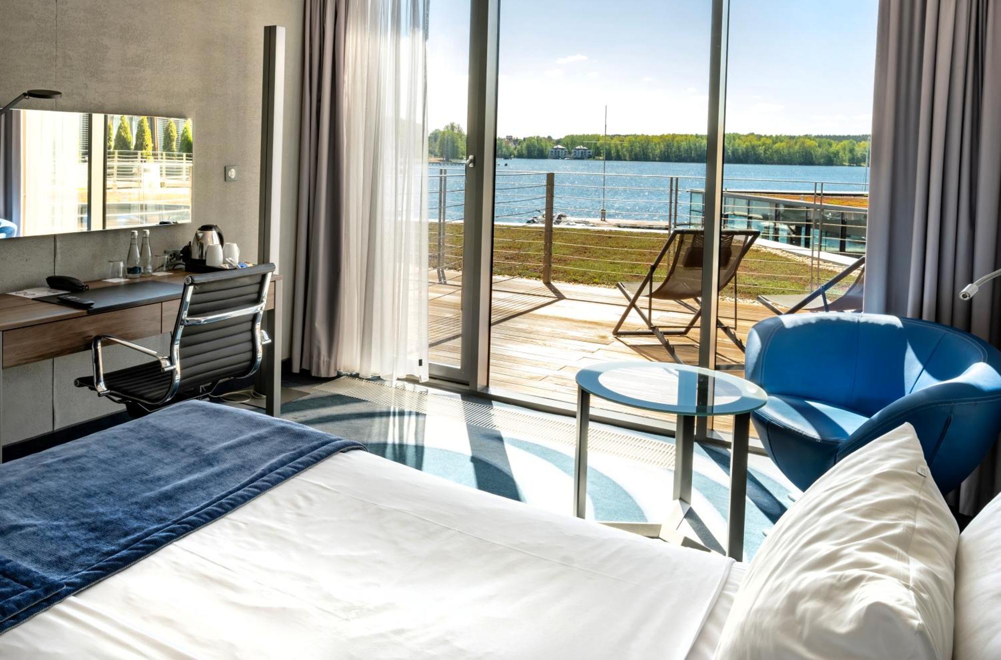 Deluxe Double or Twin Room Balcony