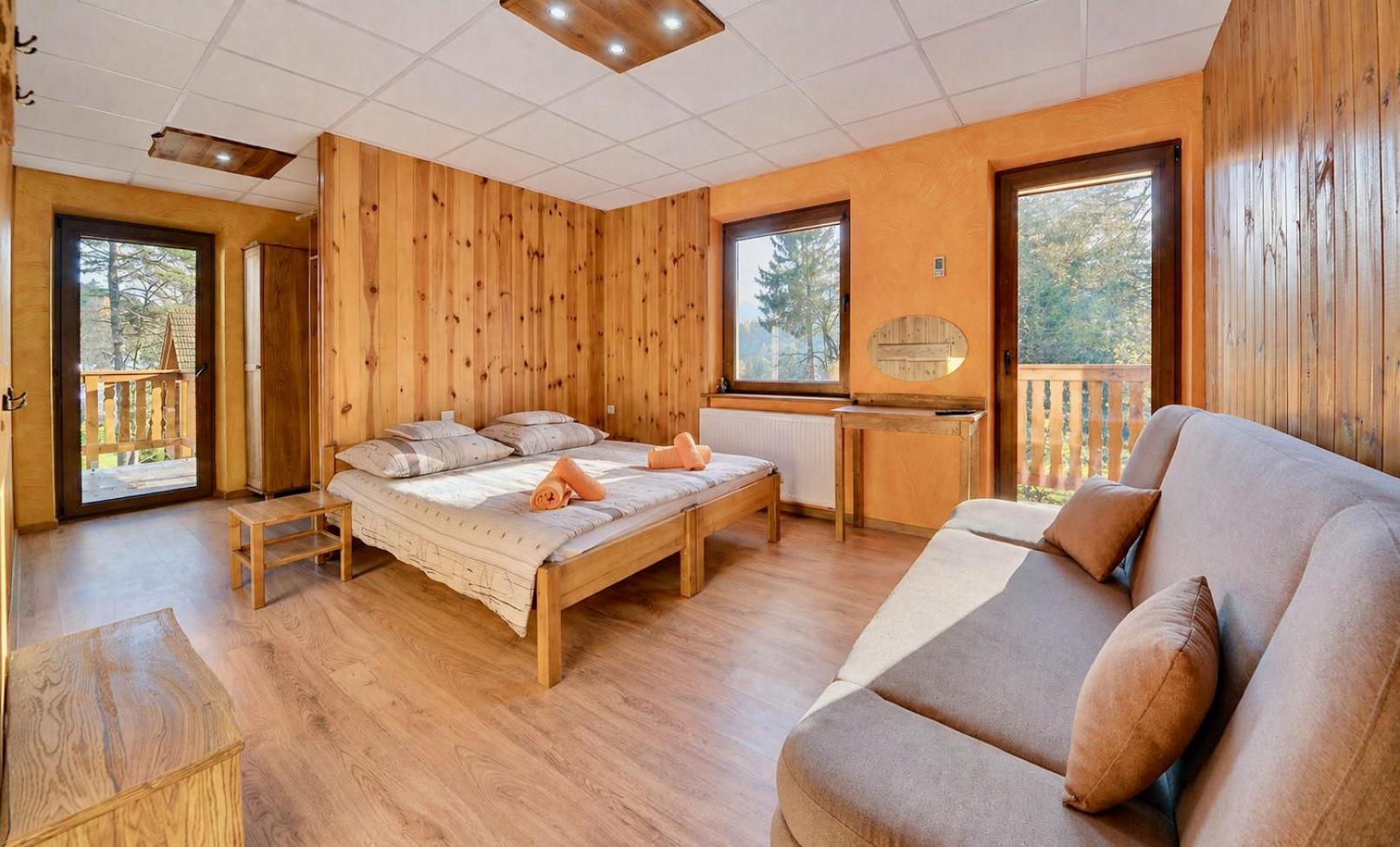 Double Room Mountain View