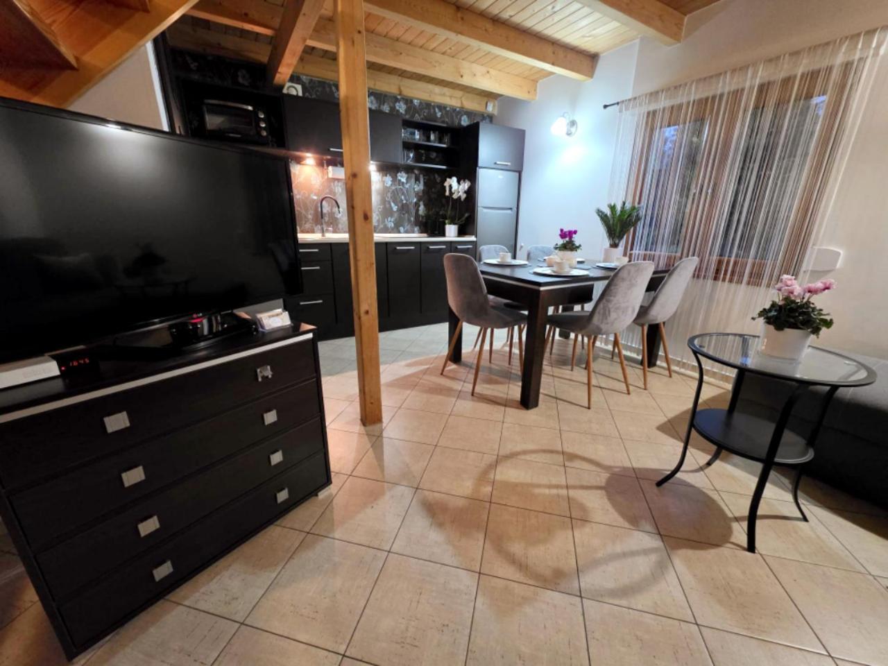 Superior Chalet