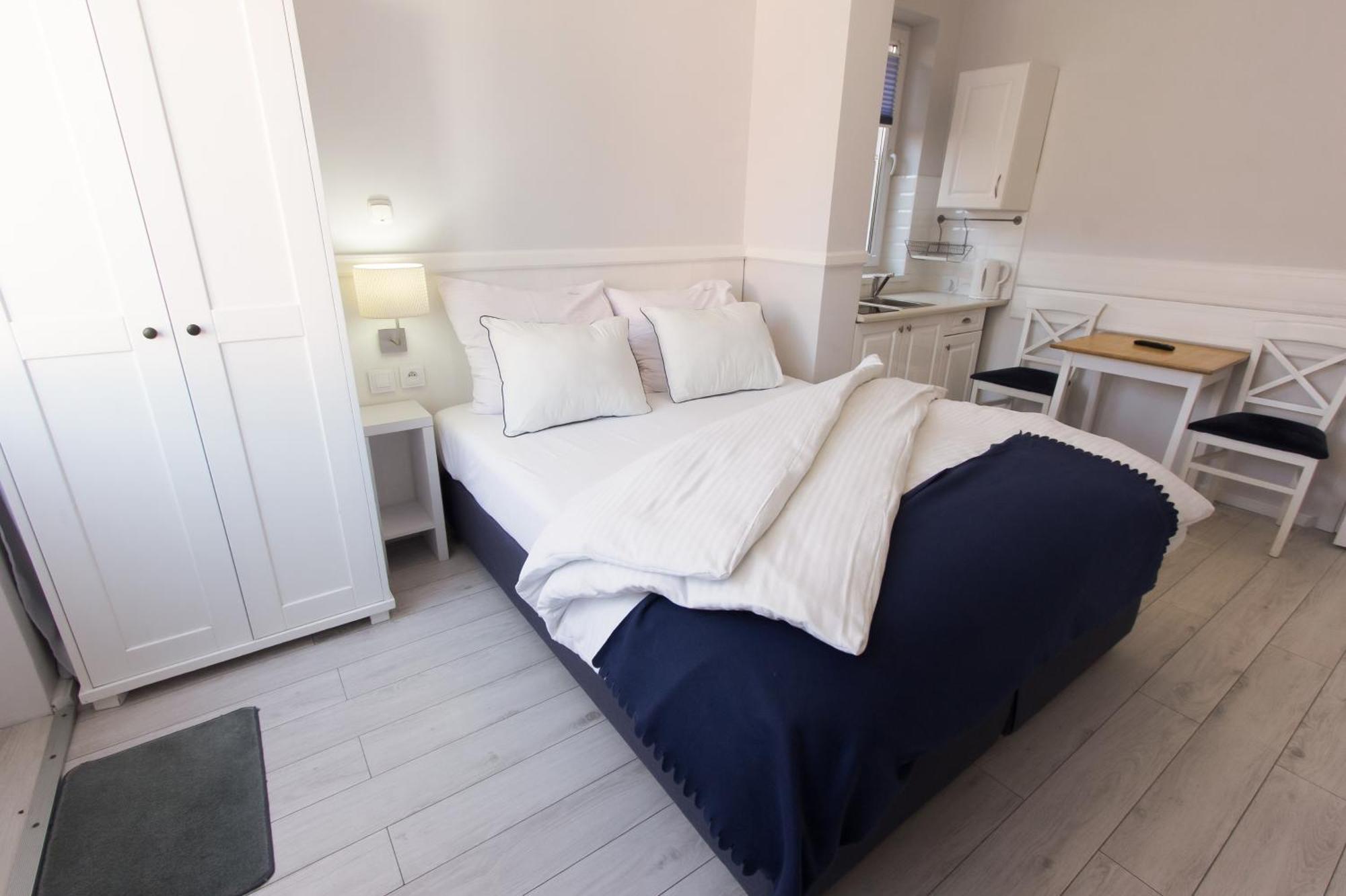 Double Room Kitchenette