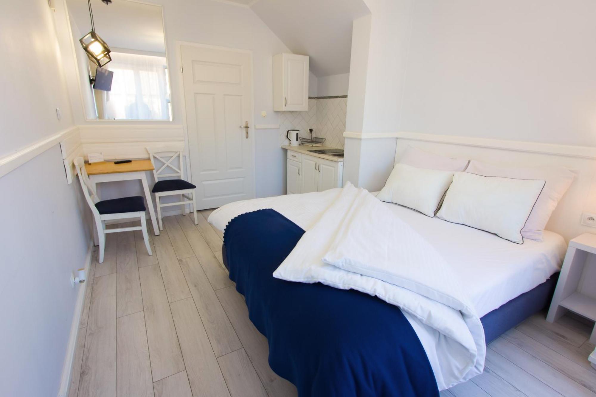 Double Room Kitchenette