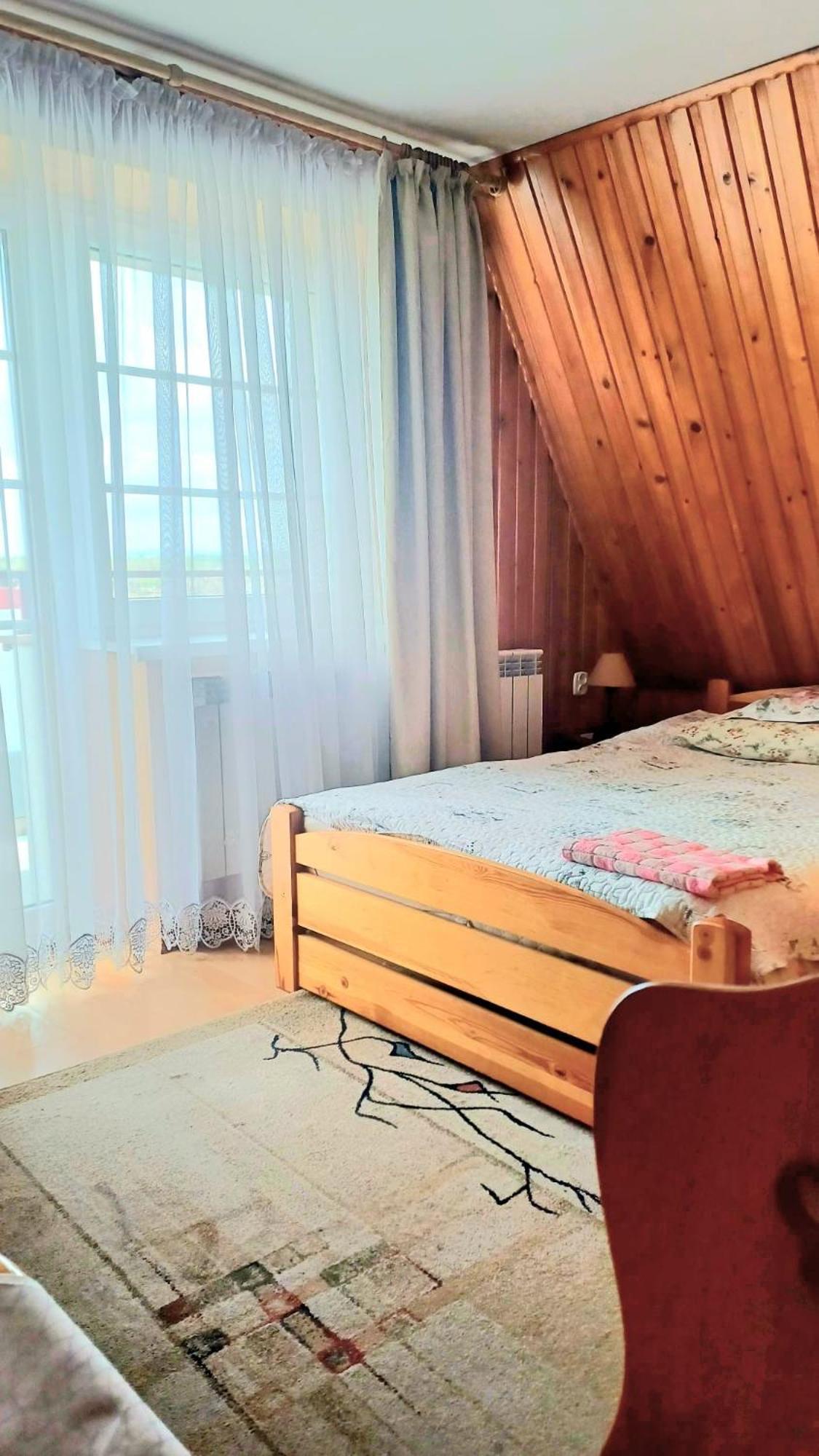 Large Double or Twin Room