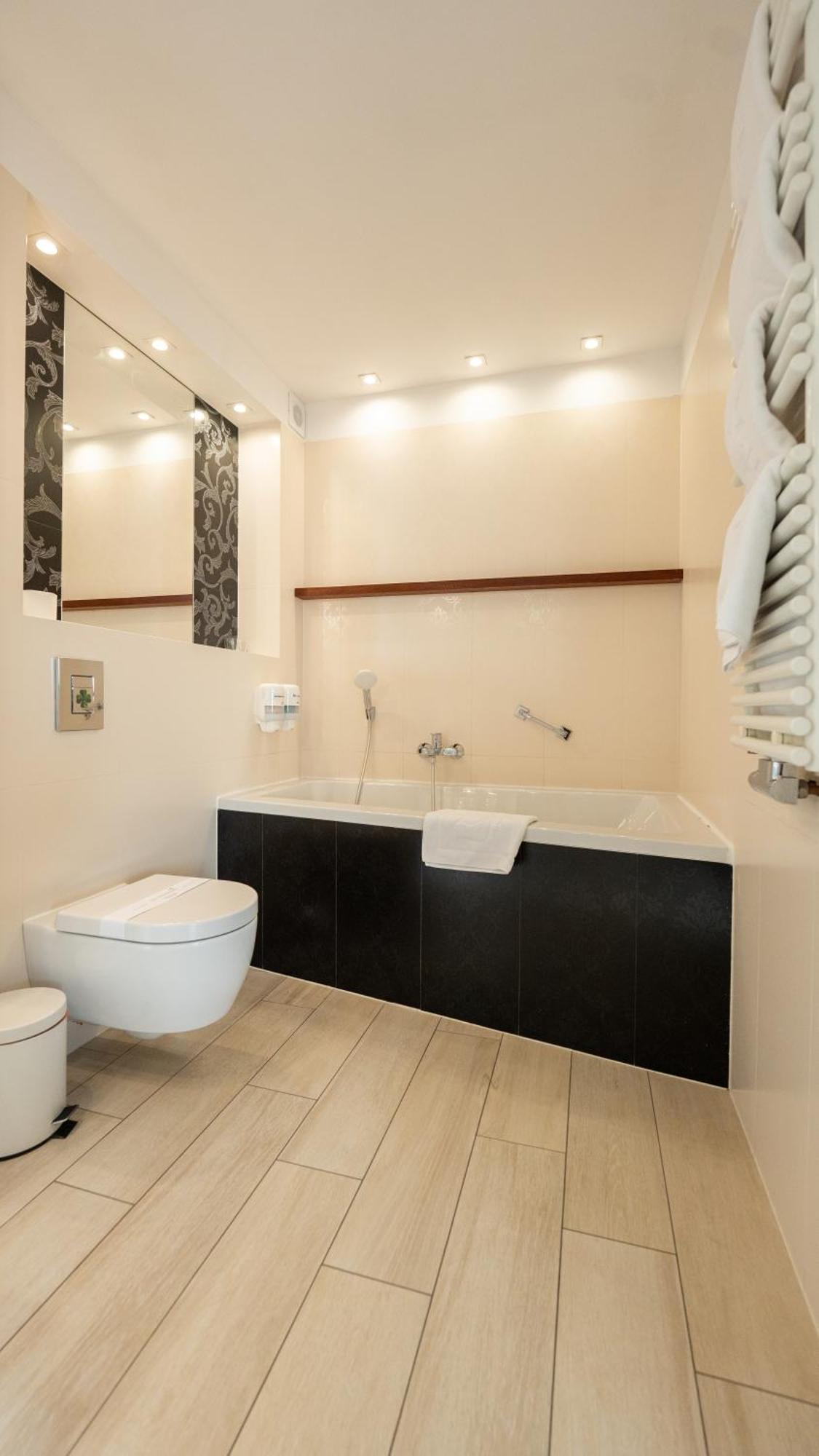 One-Room Suite