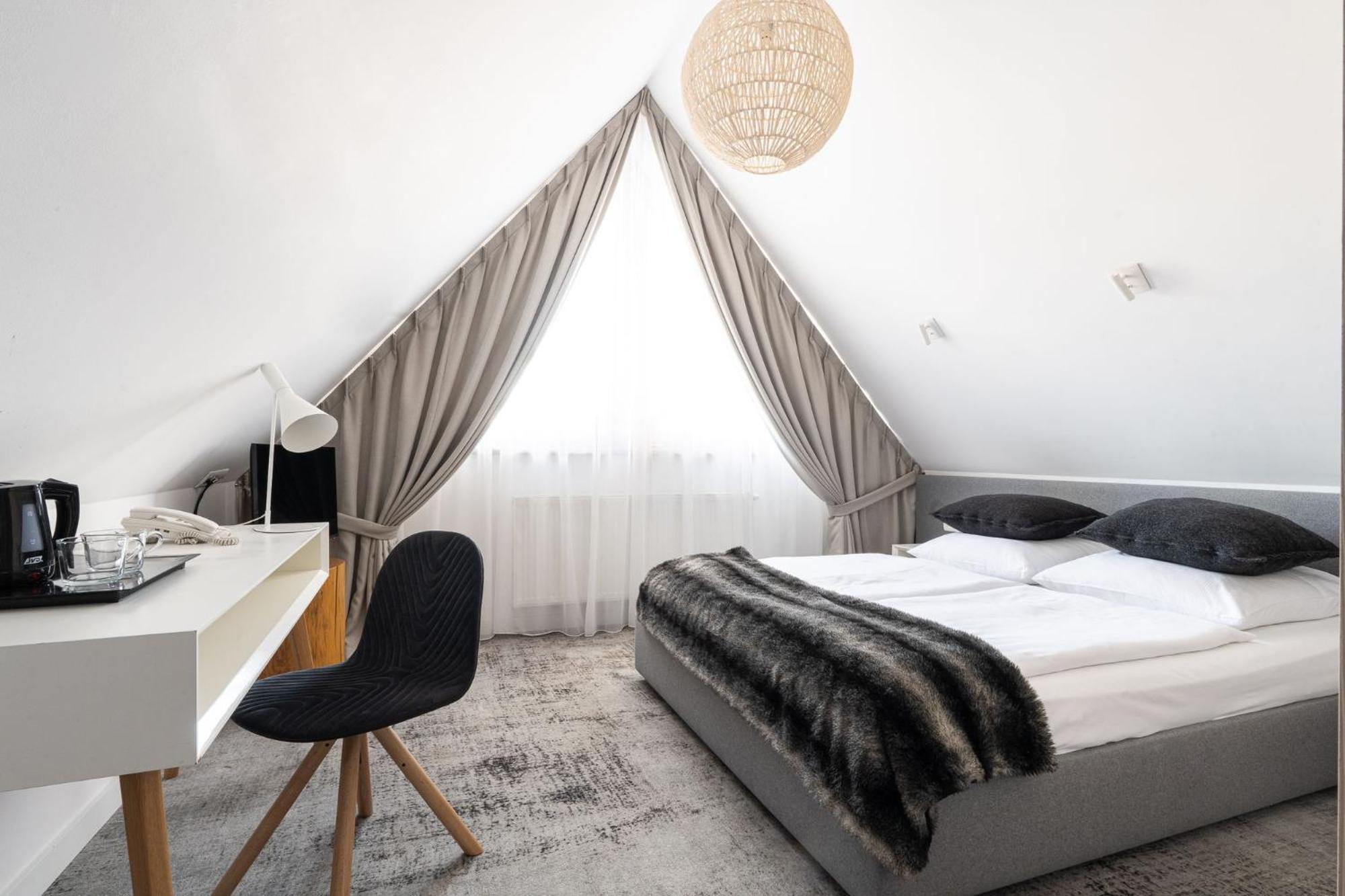 Economy Small Double Room