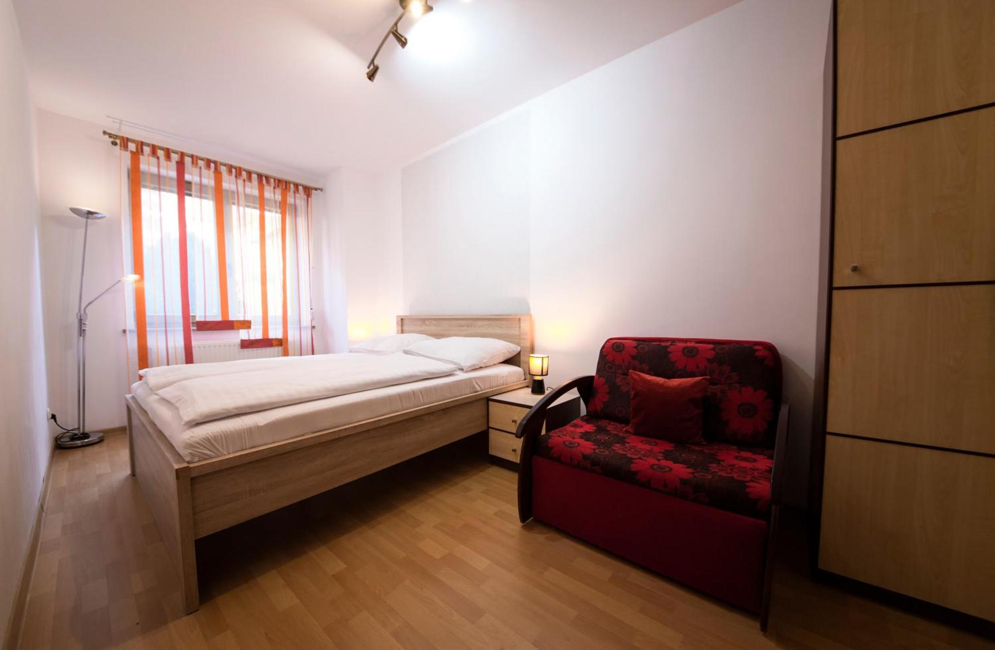 One-Bedroom Apartment budynek nr 24