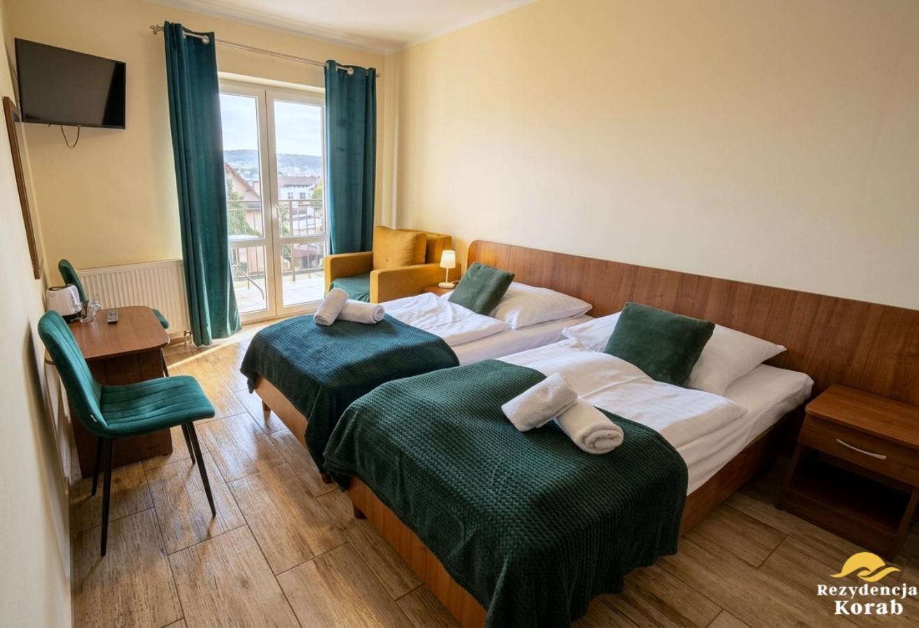 Standard Twin Room Sofa