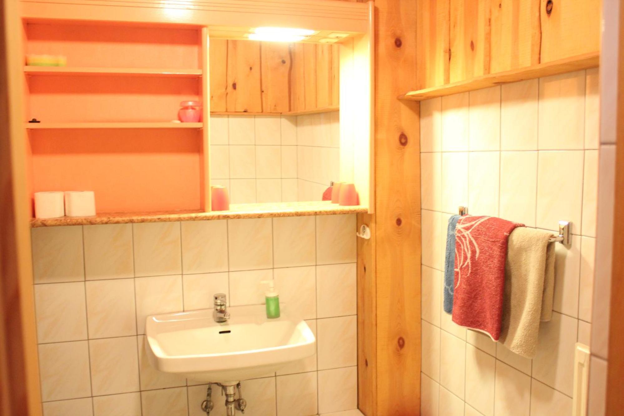 Large Twin Room