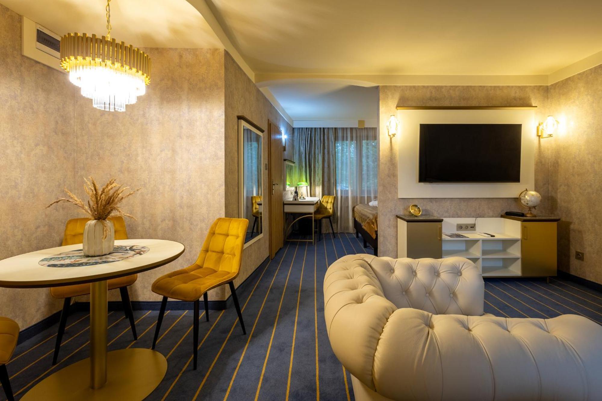 Junior Suite