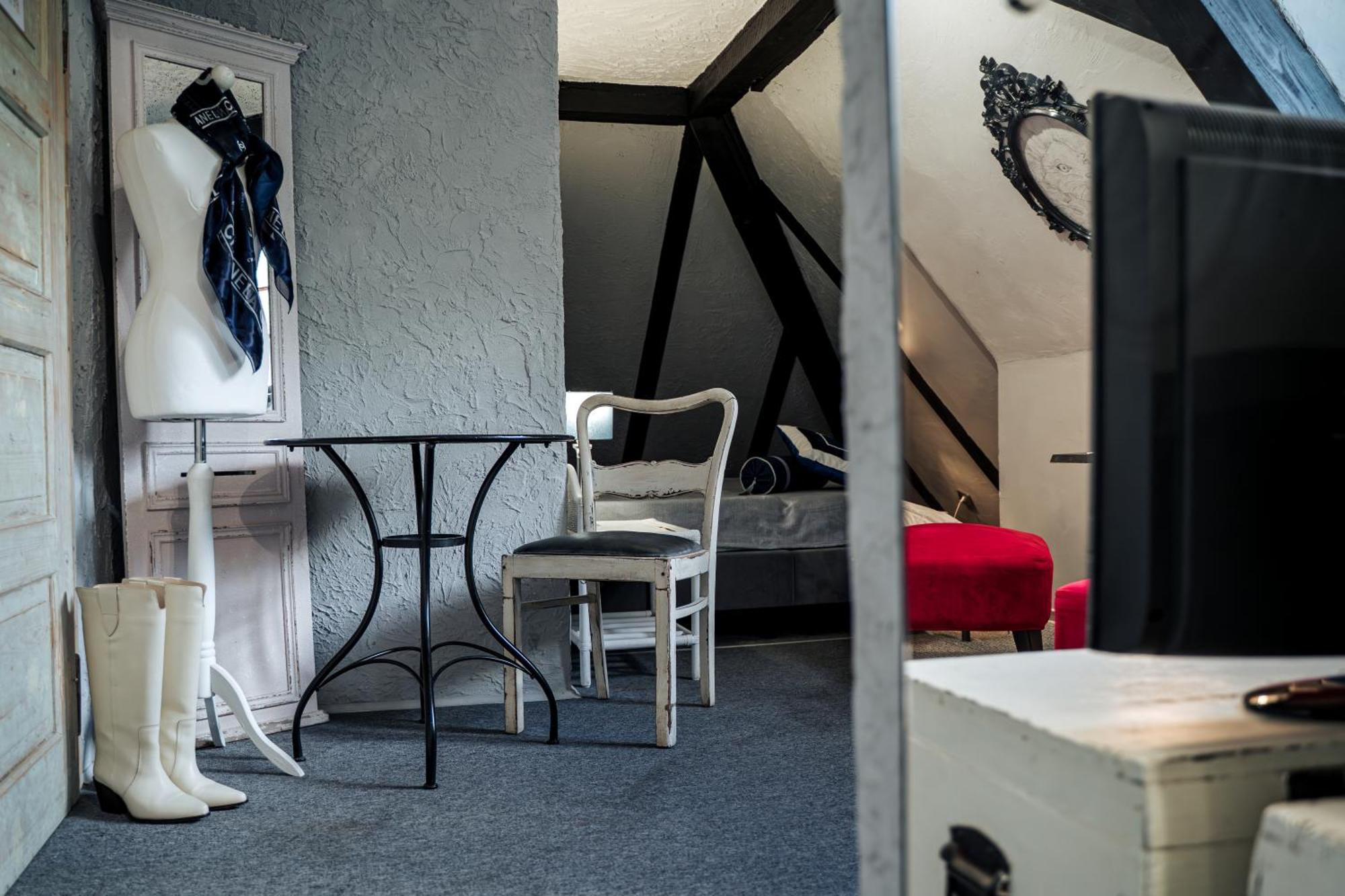 Standard Apartment