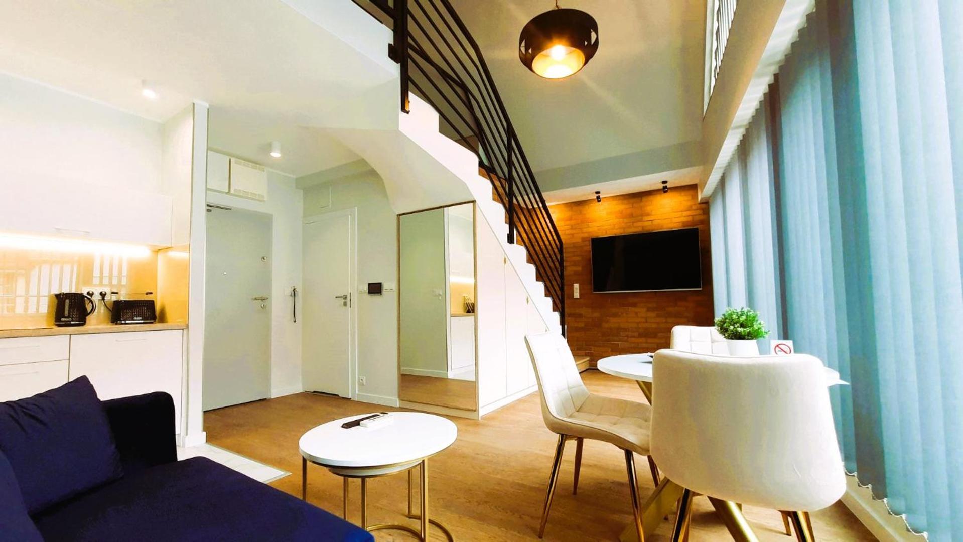 305 Apartment Mezzanine Balcony
