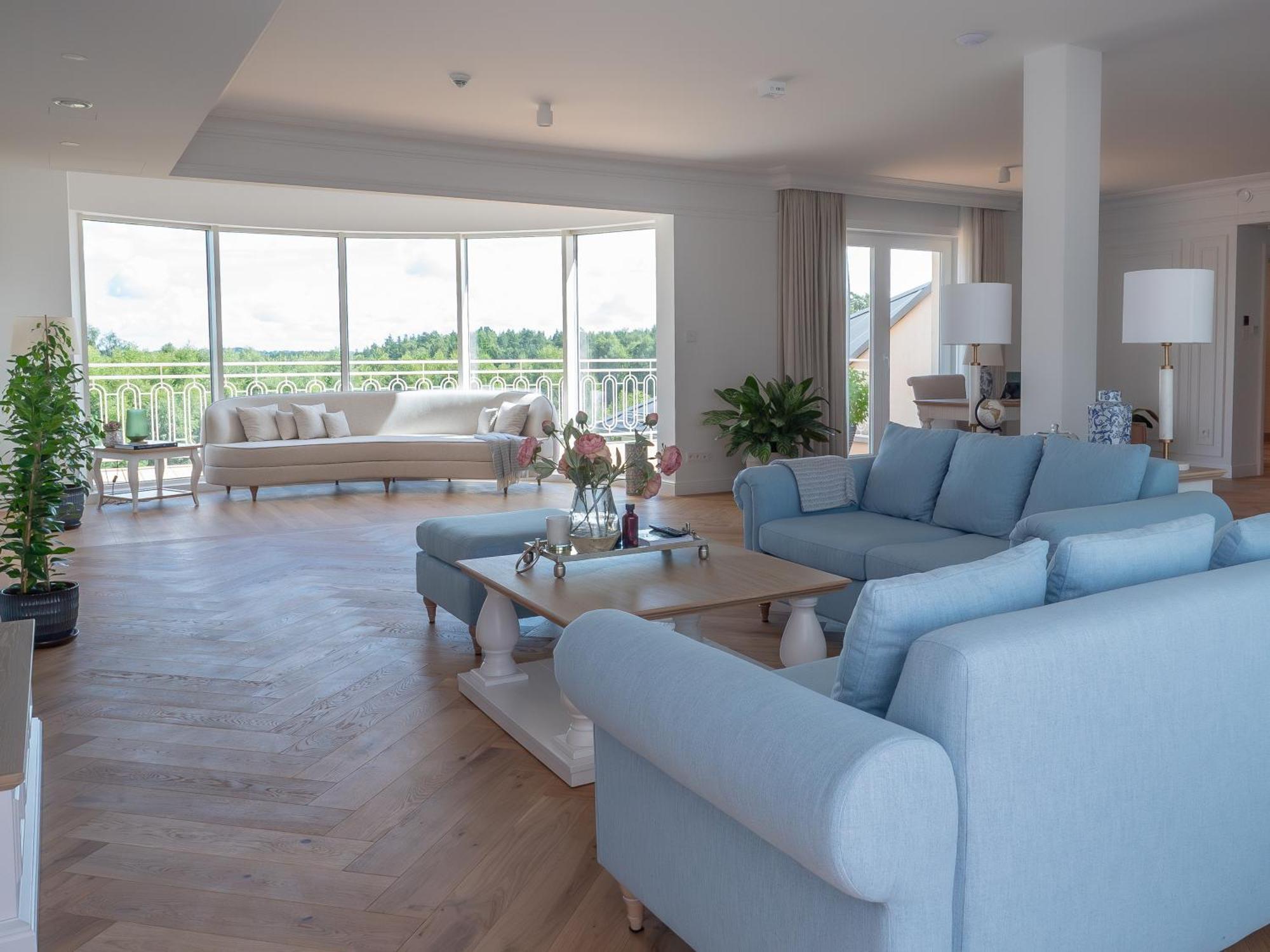 Four-Bedroom Penthouse Apartment