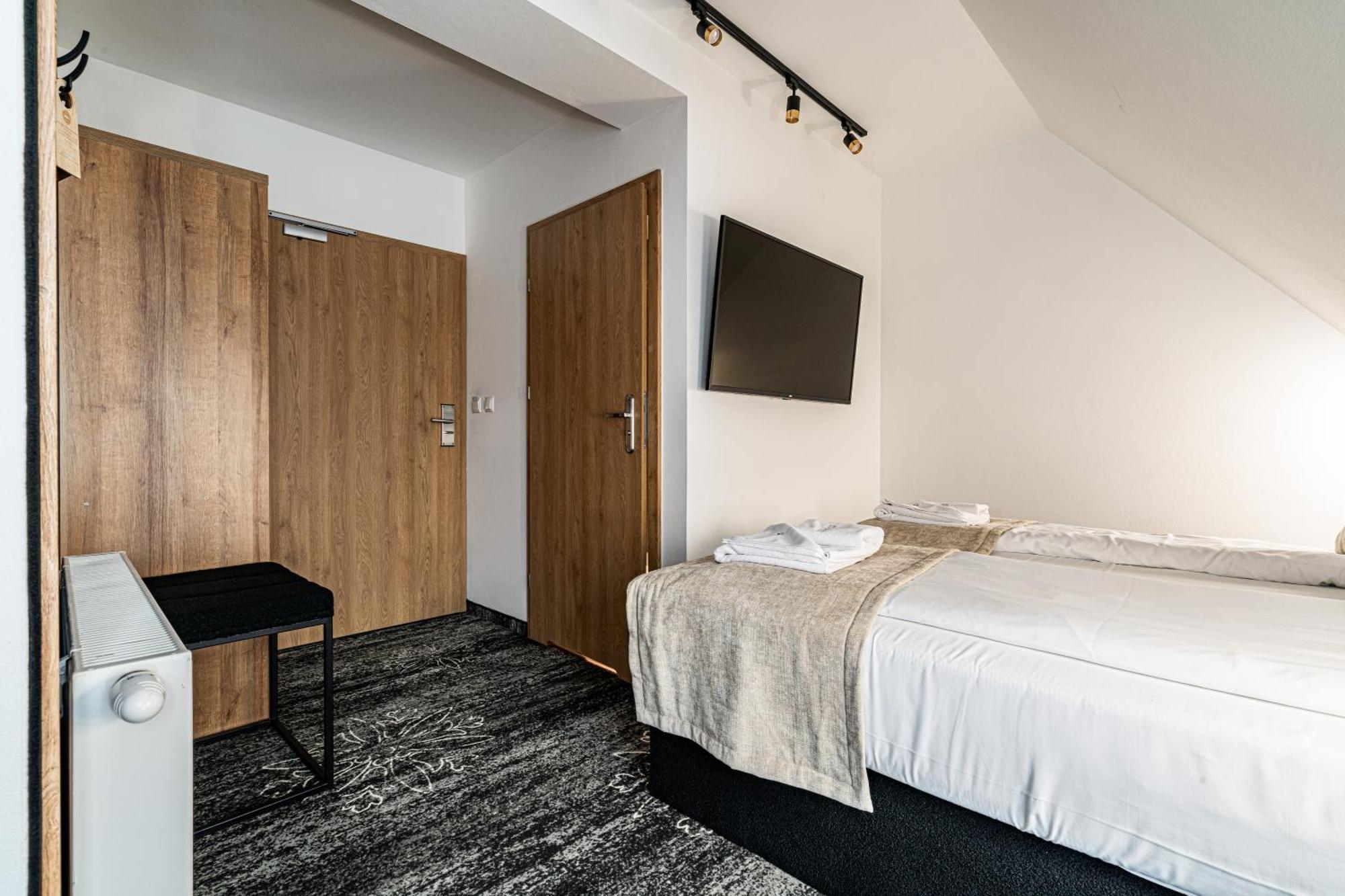 Economy Double Room