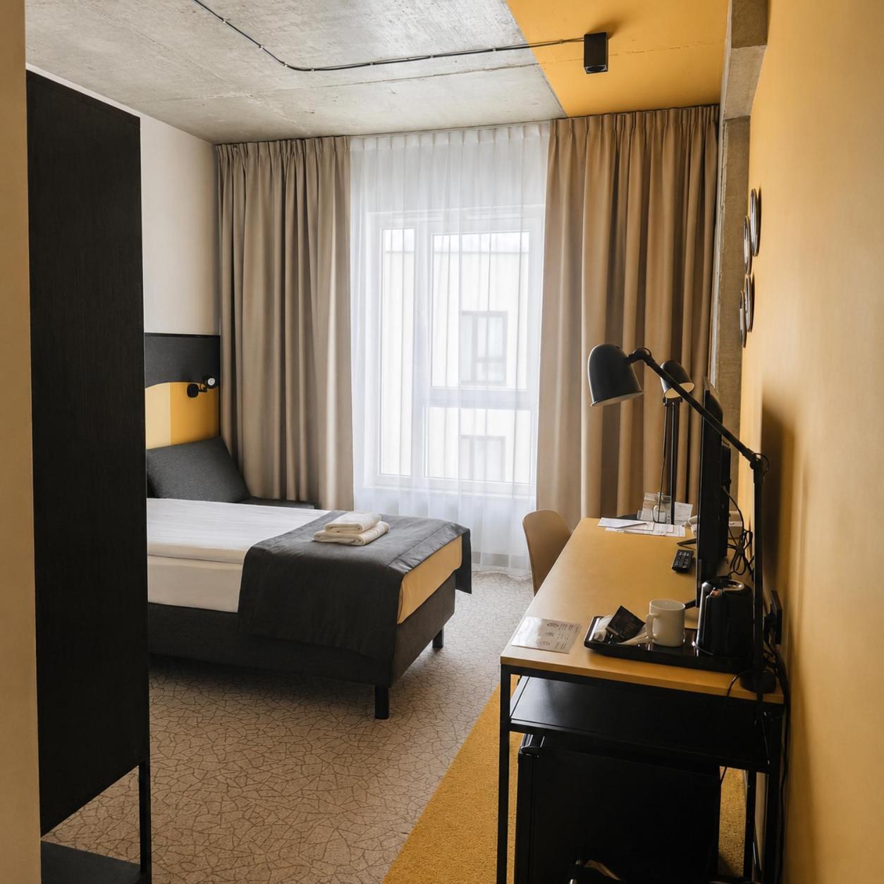 Deluxe Single Room