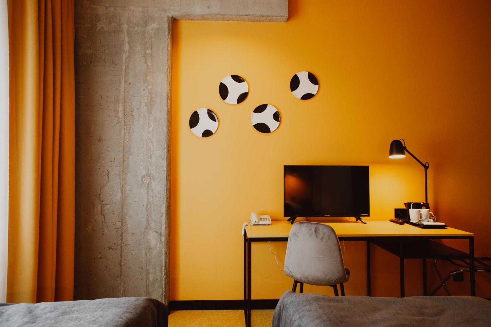 Standard Twin Room