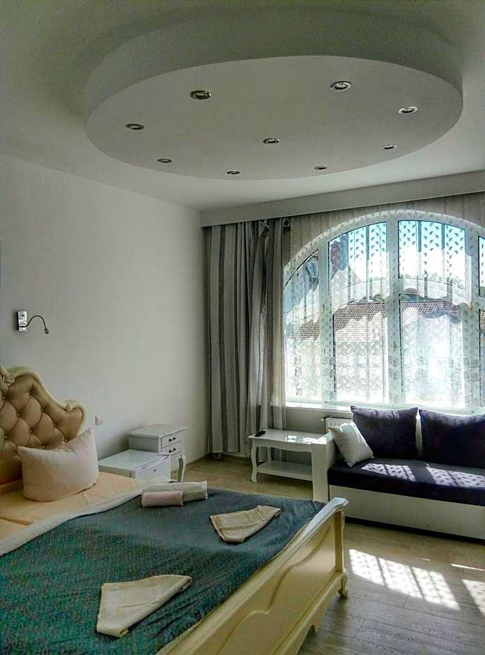Executive Triple Room