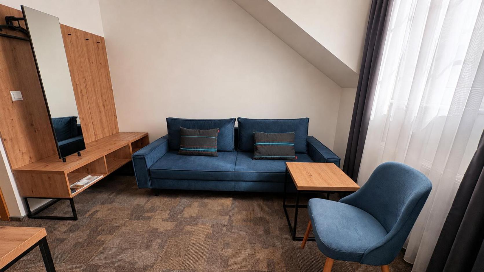 Standard Twin Room Sofa