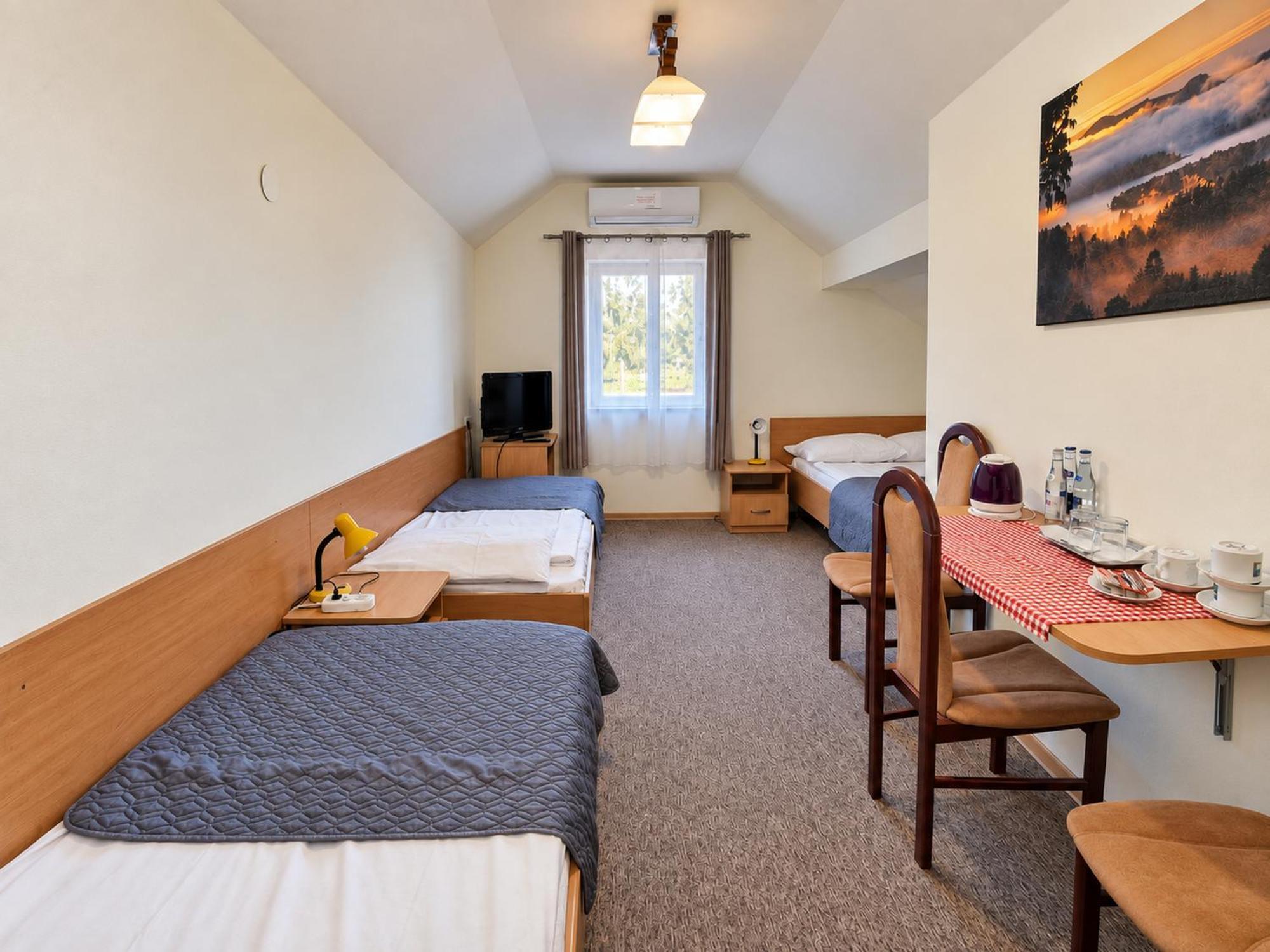 Triple Room