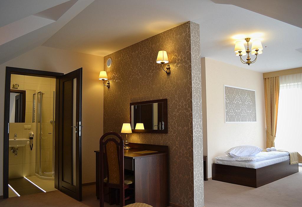 One-Bedroom Apartment Balcony