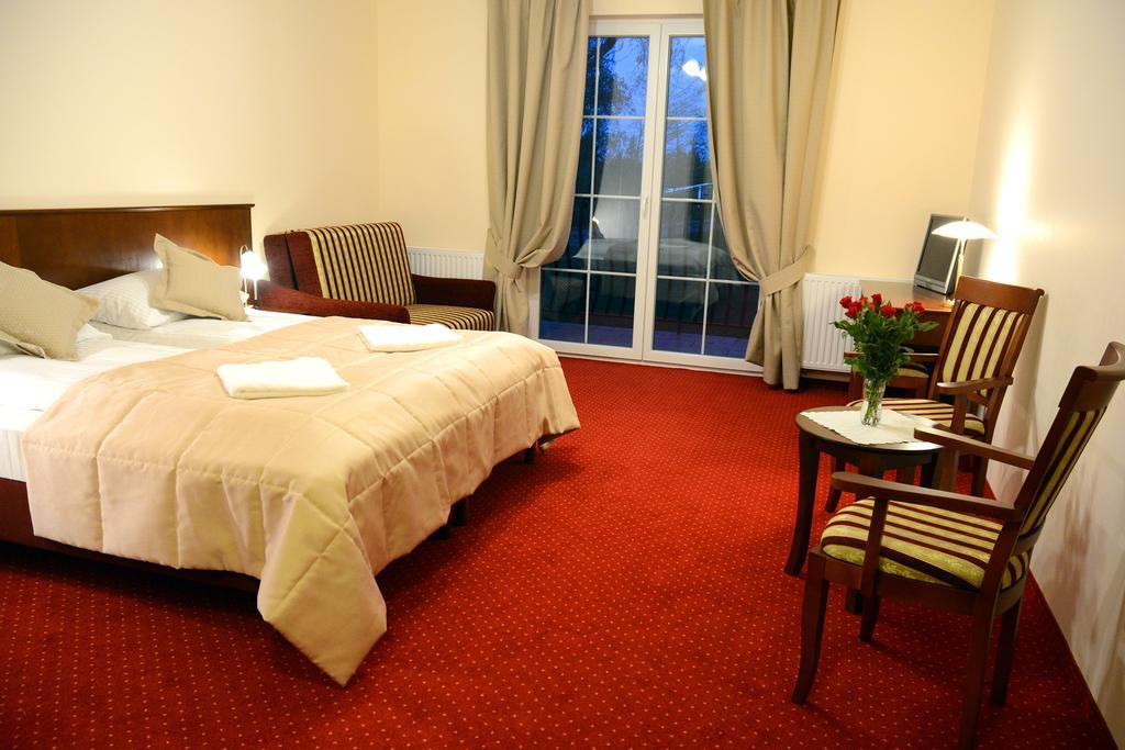 Triple Room,199633564:JPEG