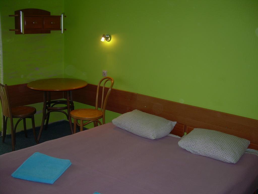 Small Twin Room