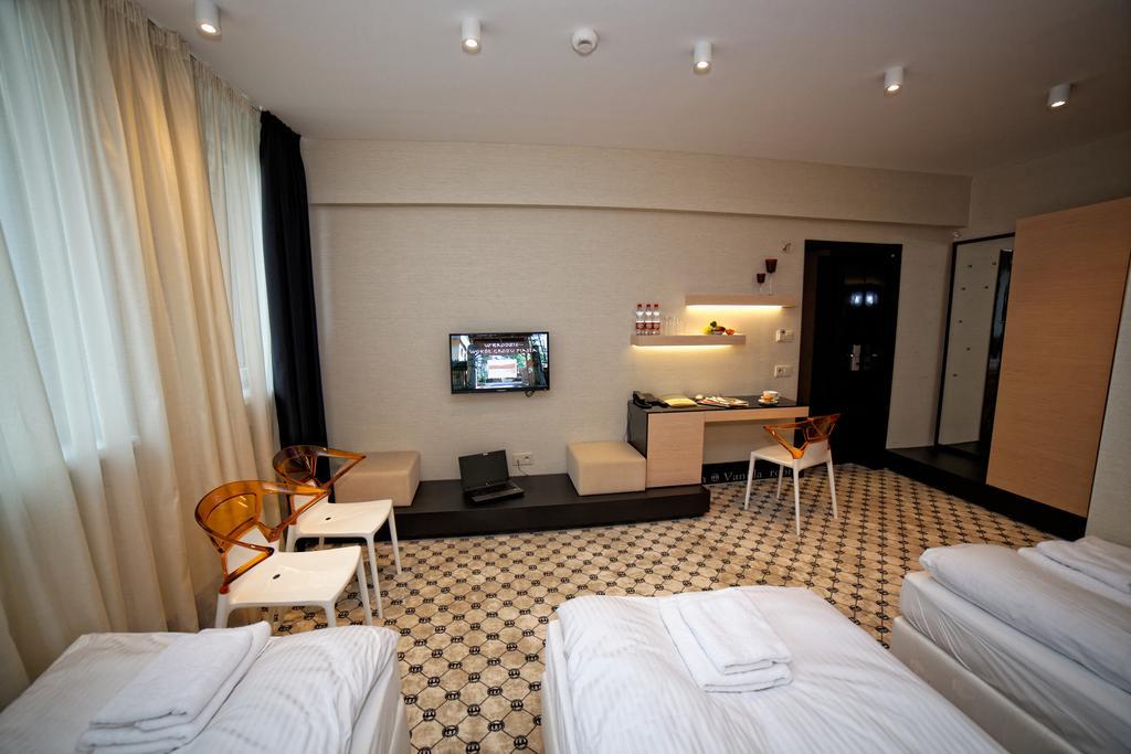 Classic Triple Room
