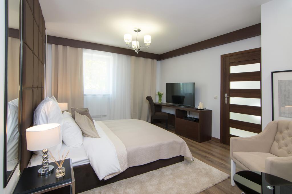 Deluxe Double Room Bath