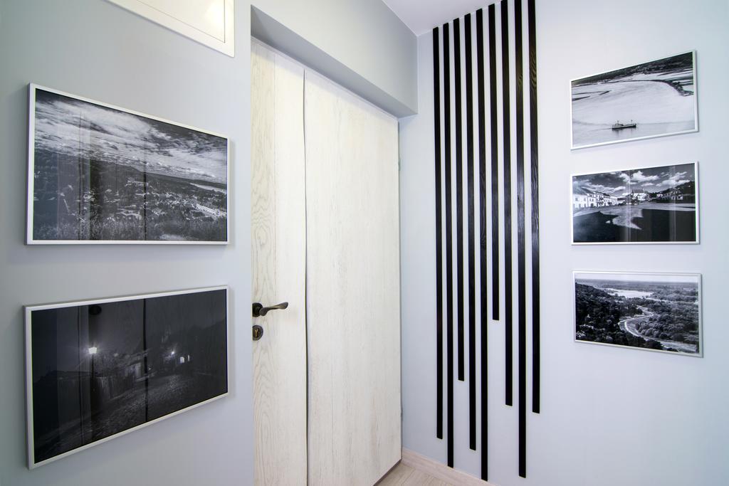 Deluxe Double Room Shower