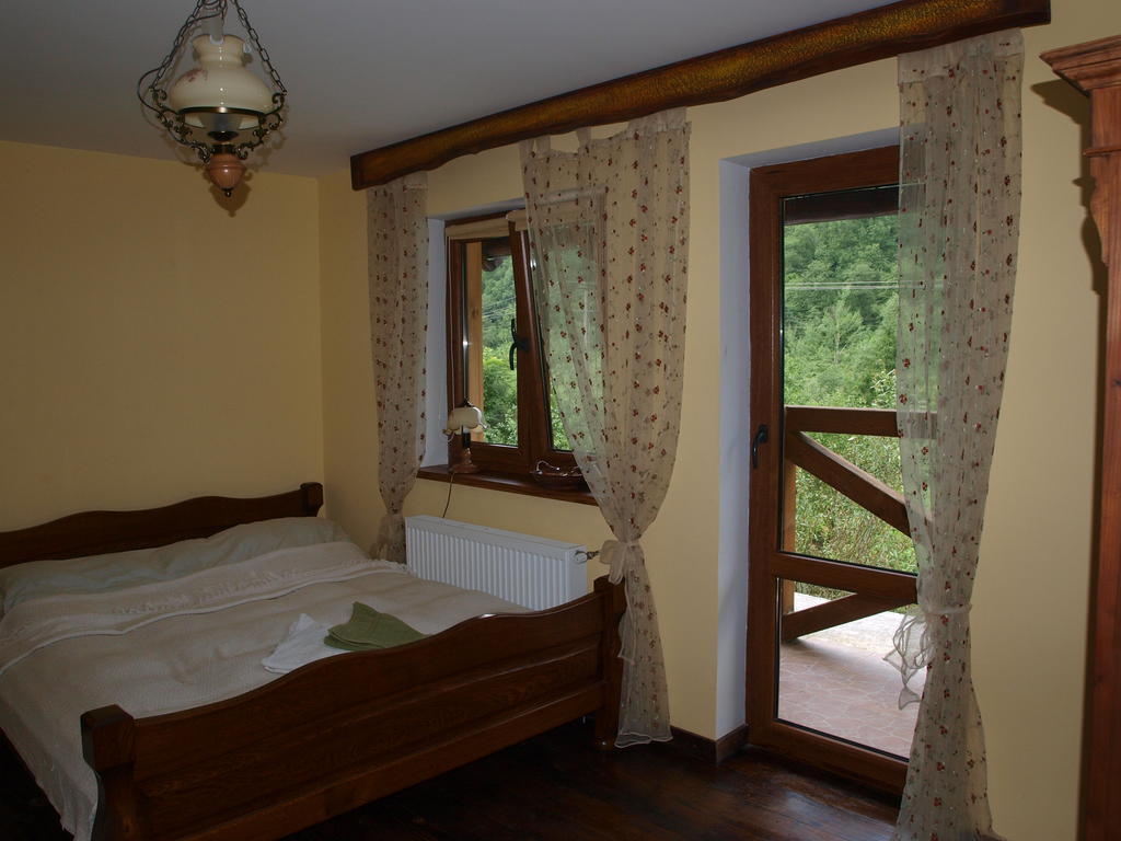 Double Room Mountain View