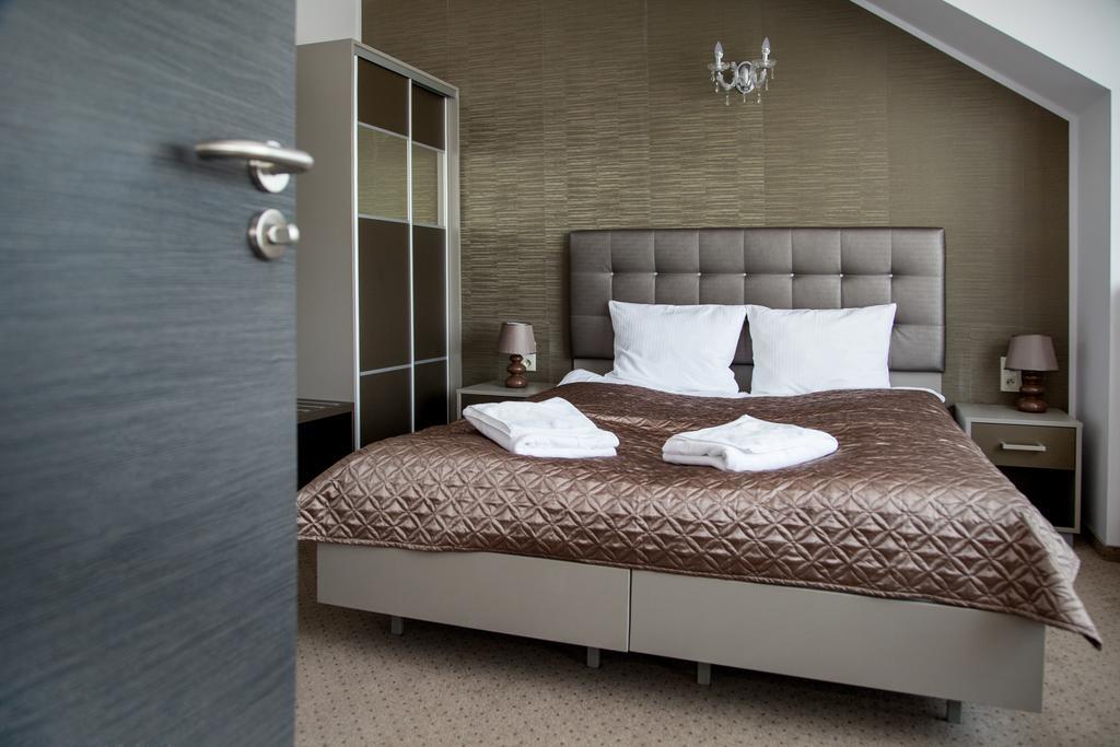 Deluxe Double Room Balcony from the bay side