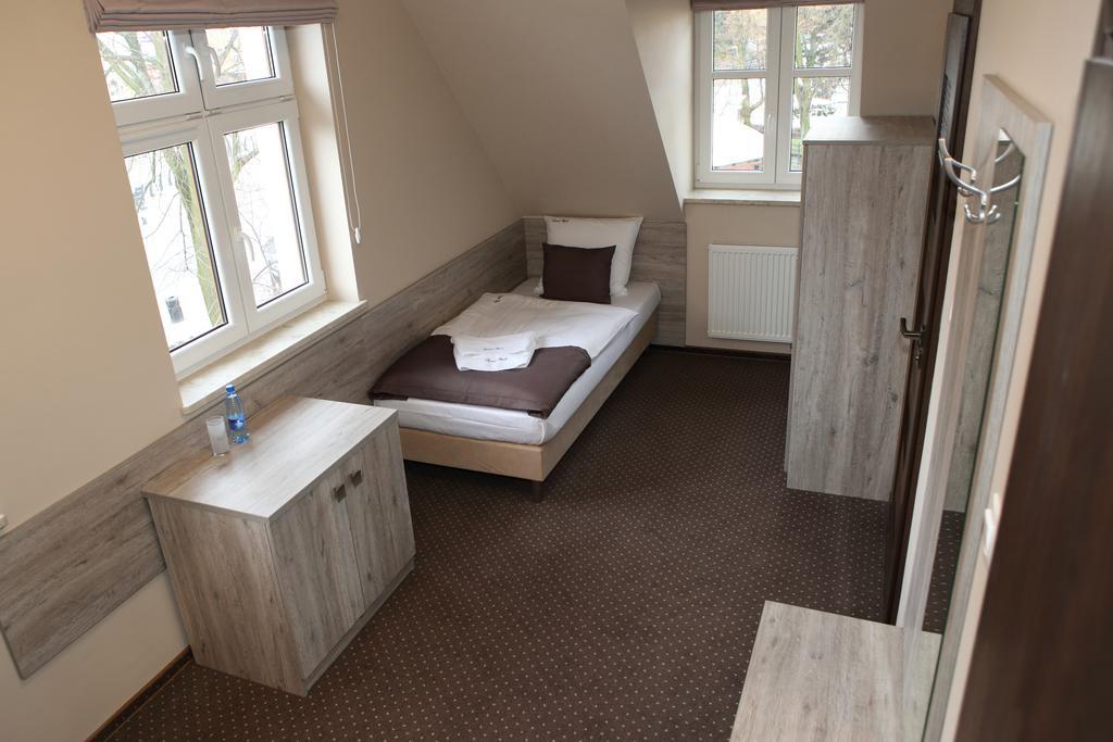 Standard Single Room
