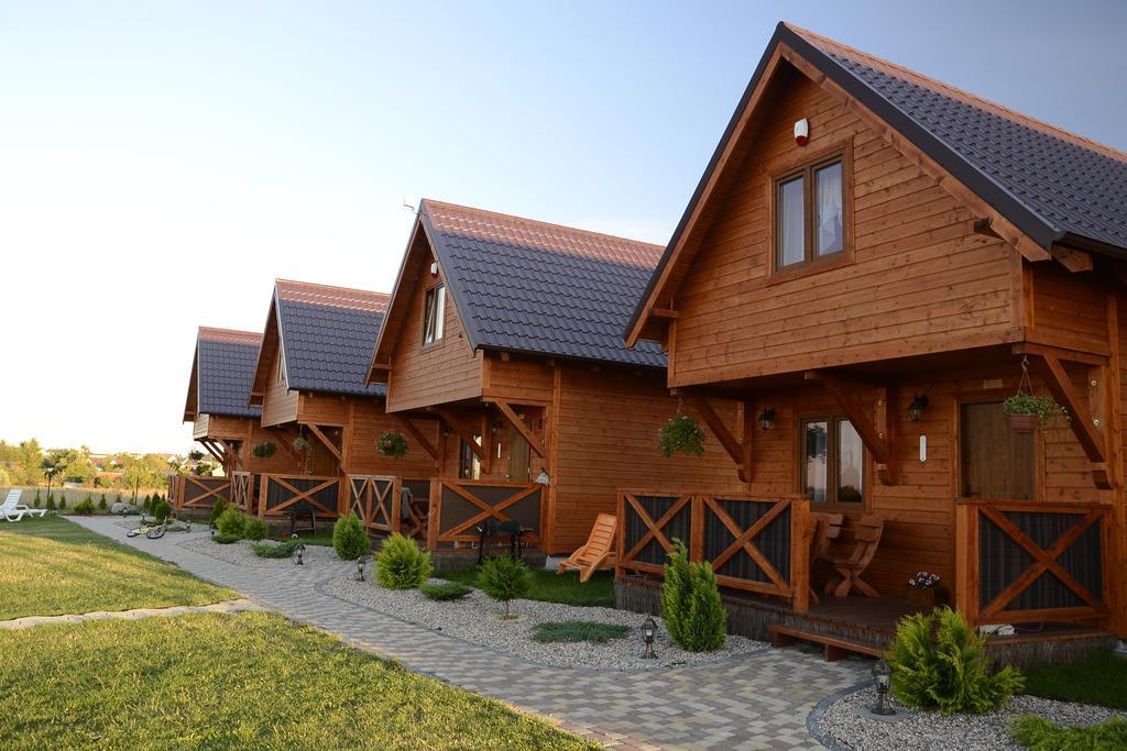 Two-Bedroom House,376915267:JPEG